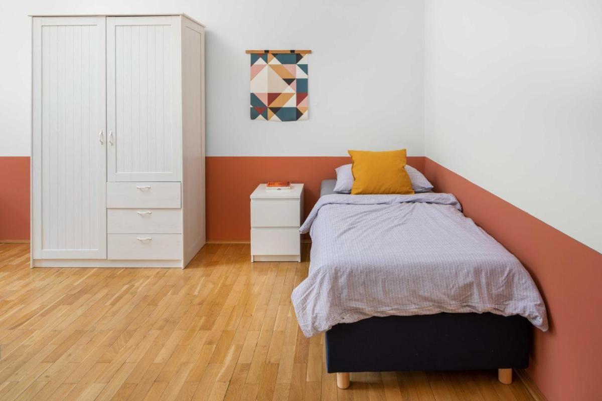 Letna Apartments プラハ エクステリア 写真