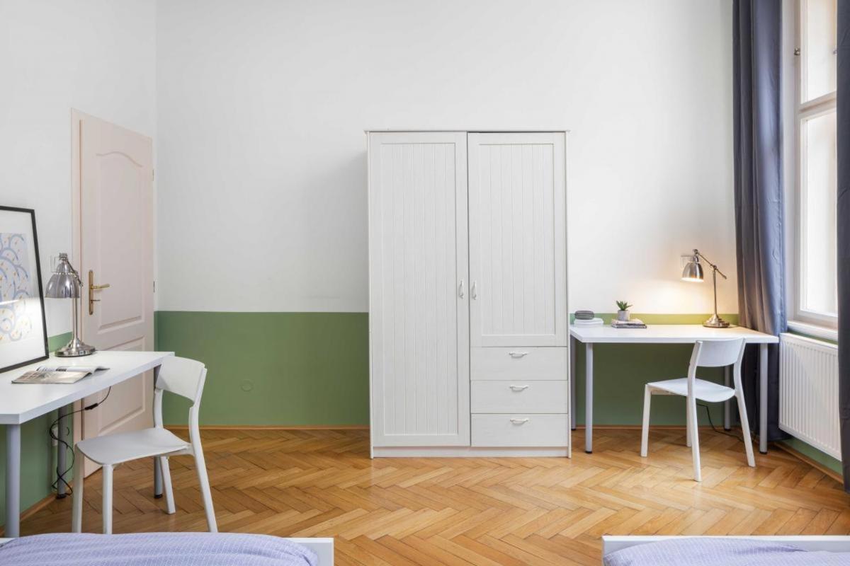 Letna Apartments プラハ エクステリア 写真