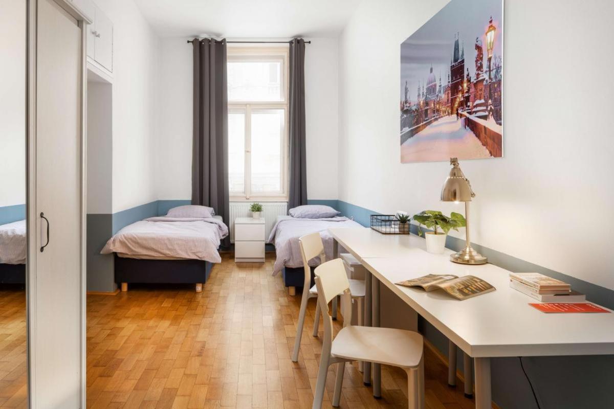 Letna Apartments プラハ エクステリア 写真