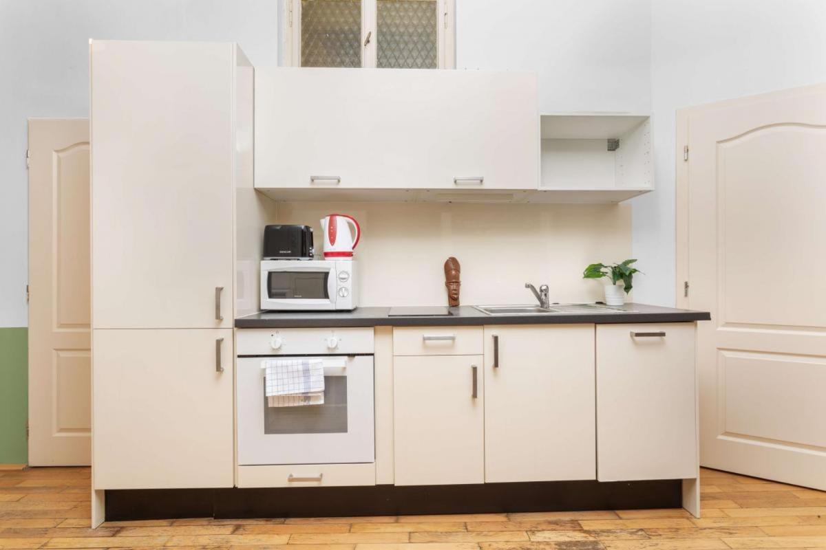 Letna Apartments プラハ エクステリア 写真