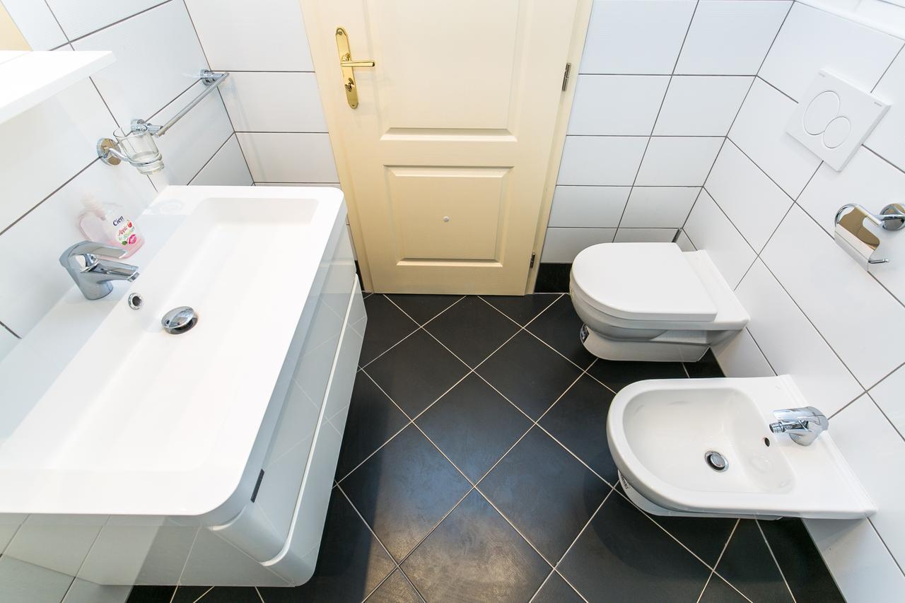 Letna Apartments プラハ エクステリア 写真